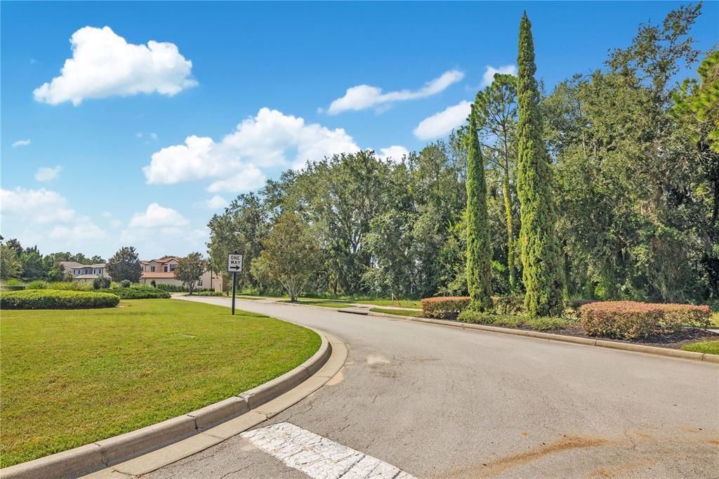 En Venta: $1,100,000 (1.03 acres)