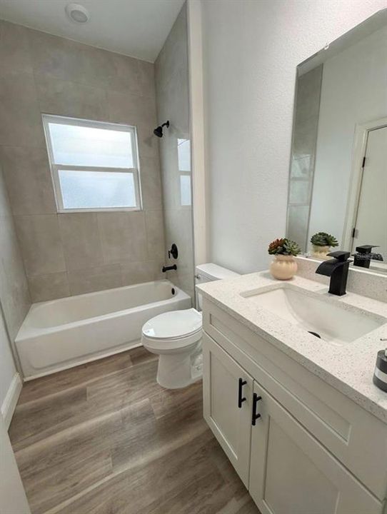 For Rent: $2,200 (4 beds, 2 baths, 1833 Square Feet)