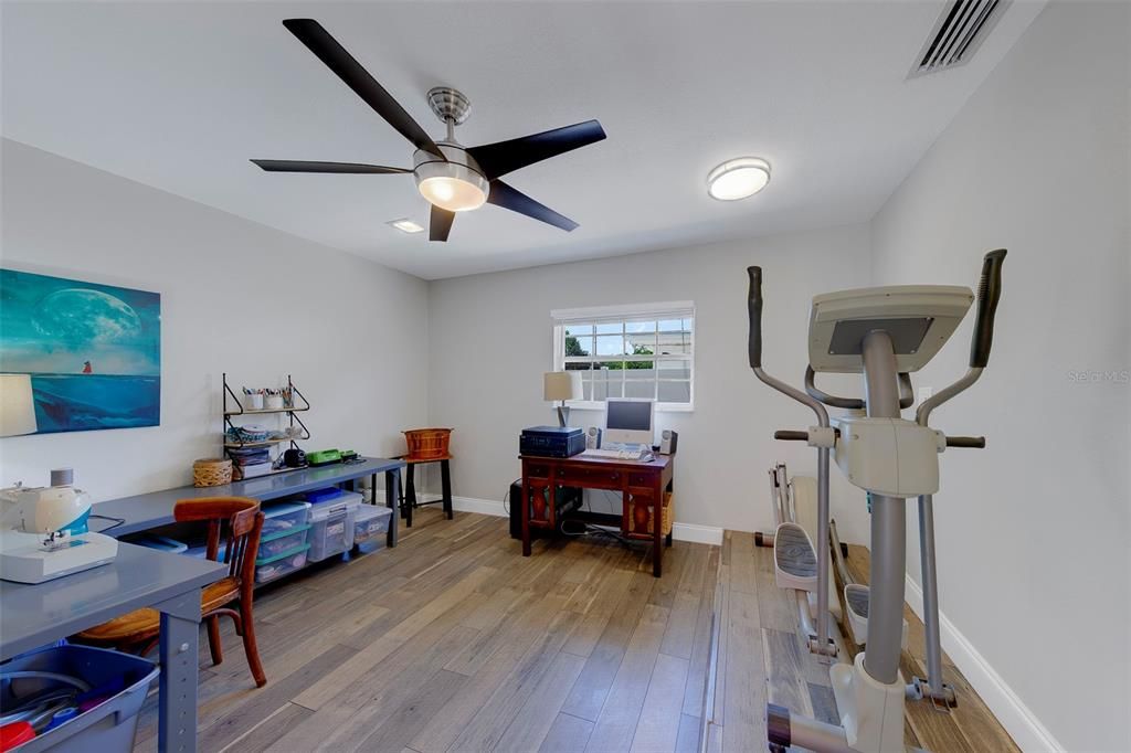En Venta: $479,900 (3 camas, 2 baños, 1354 Pies cuadrados)