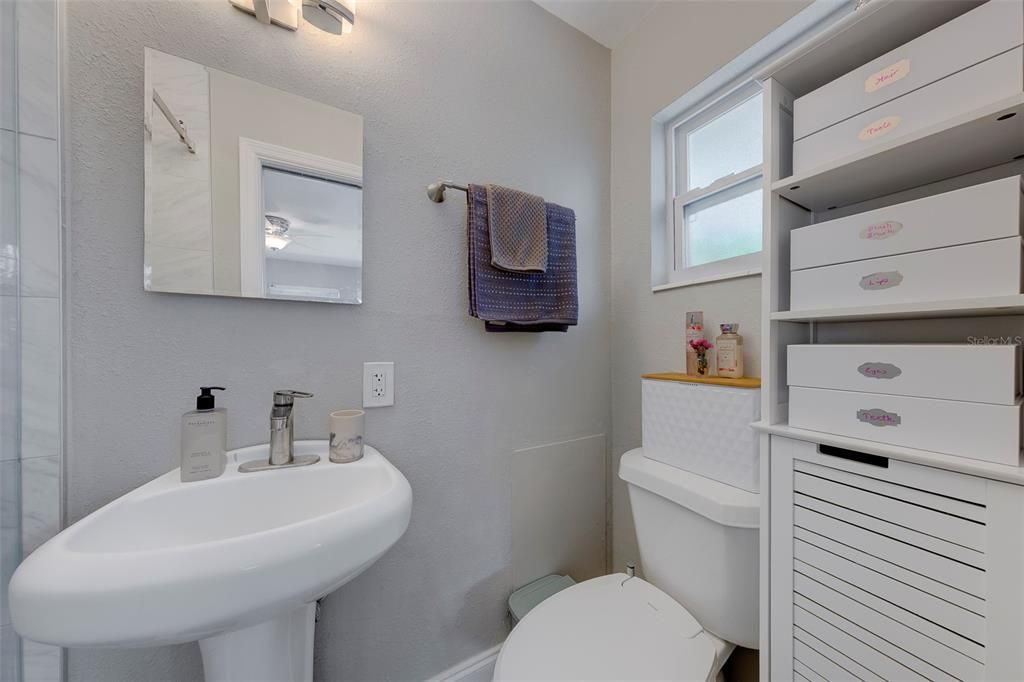En Venta: $479,900 (3 camas, 2 baños, 1354 Pies cuadrados)