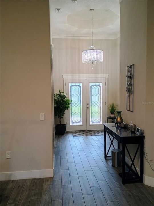 For Rent: $4,500 (6 beds, 4 baths, 3238 Square Feet)