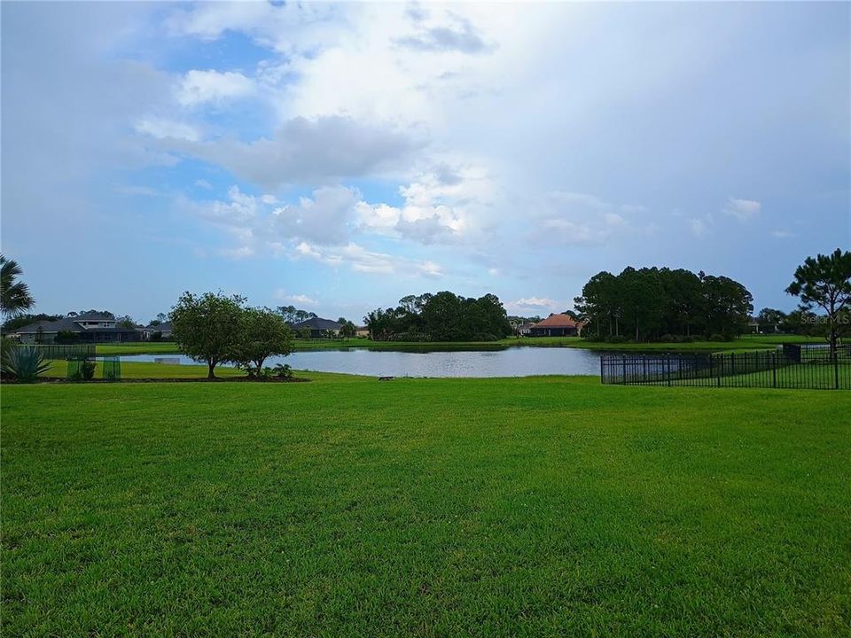 For Rent: $4,500 (6 beds, 4 baths, 3238 Square Feet)