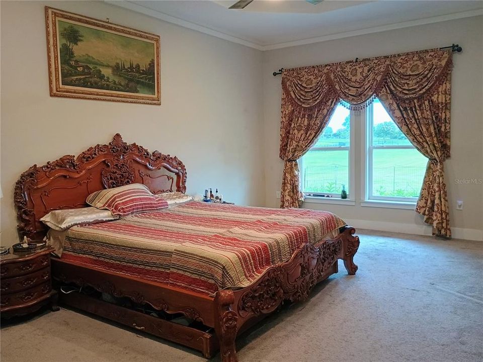 For Rent: $4,500 (6 beds, 4 baths, 3238 Square Feet)