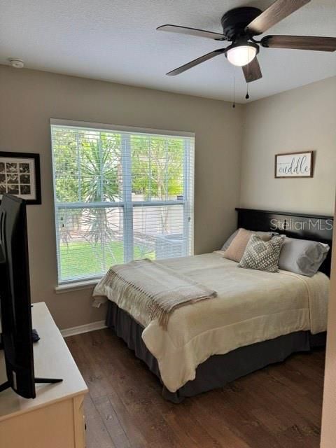 For Sale: $599,000 (4 beds, 3 baths, 2383 Square Feet)