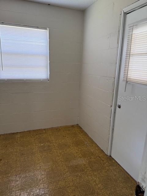 For Rent: $1,425 (3 beds, 1 baths, 1032 Square Feet)