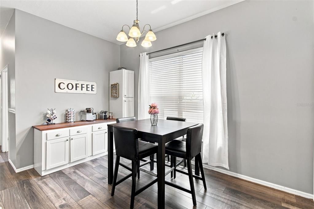 For Sale: $479,900 (3 beds, 2 baths, 1997 Square Feet)