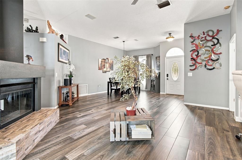 For Sale: $479,900 (3 beds, 2 baths, 1997 Square Feet)