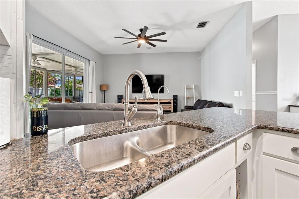 For Sale: $479,900 (3 beds, 2 baths, 1997 Square Feet)