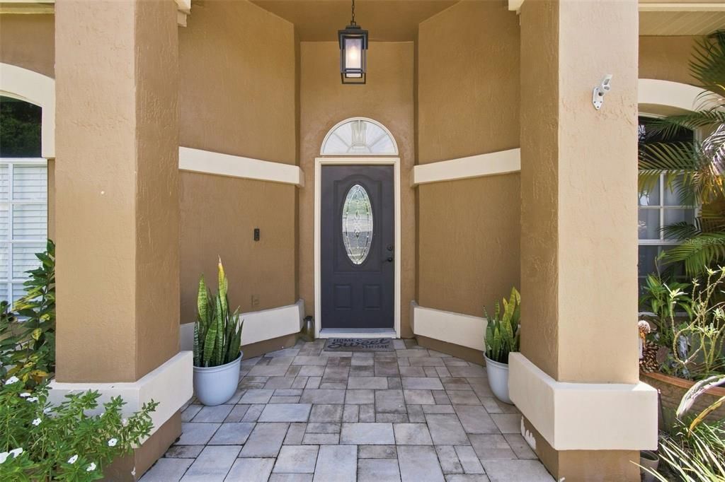 For Sale: $479,900 (3 beds, 2 baths, 1997 Square Feet)