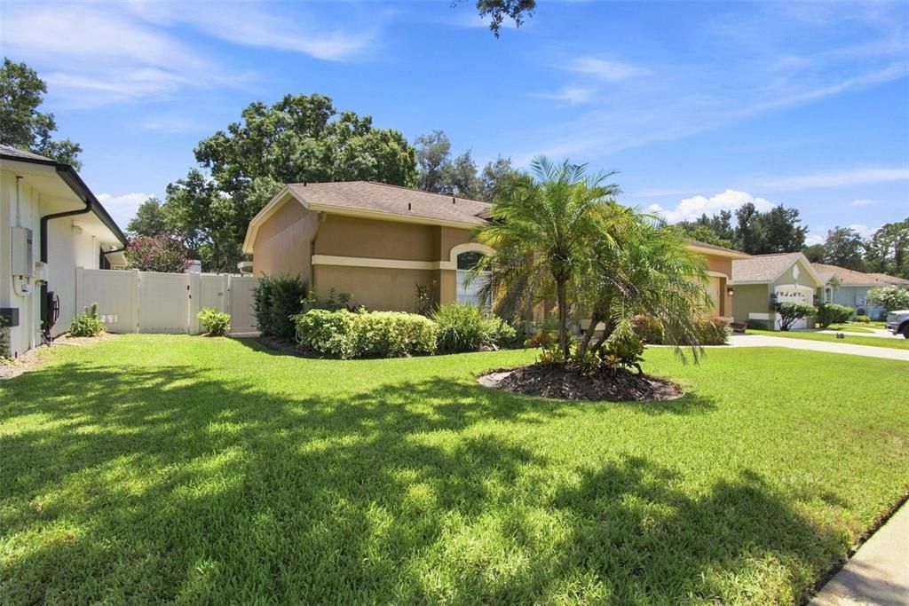 For Sale: $479,900 (3 beds, 2 baths, 1997 Square Feet)