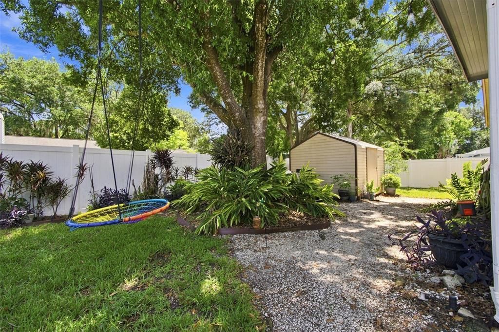 For Sale: $479,900 (3 beds, 2 baths, 1997 Square Feet)