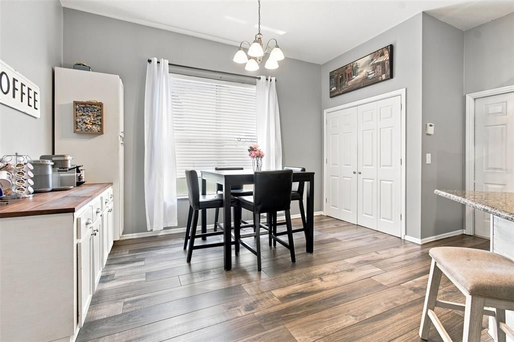 For Sale: $479,900 (3 beds, 2 baths, 1997 Square Feet)