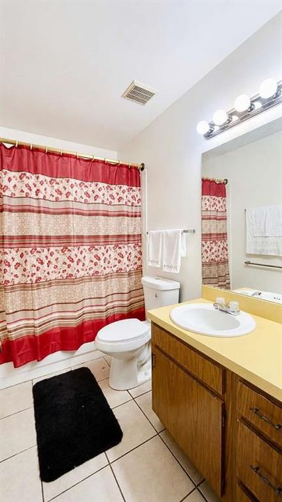 For Sale: $239,500 (3 beds, 2 baths, 1092 Square Feet)