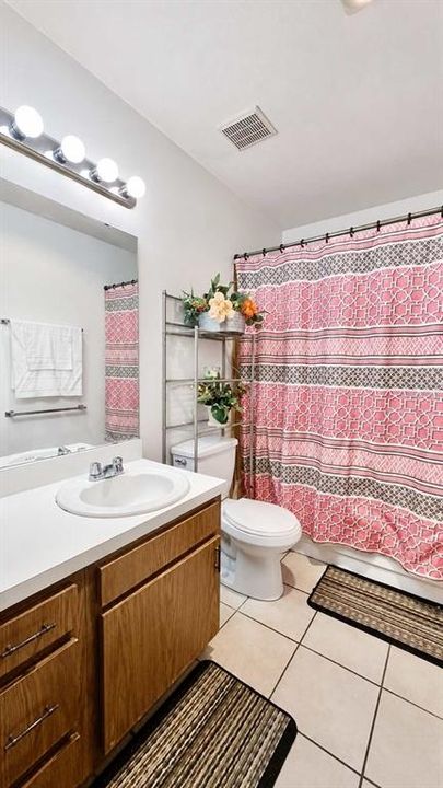 For Sale: $239,500 (3 beds, 2 baths, 1092 Square Feet)