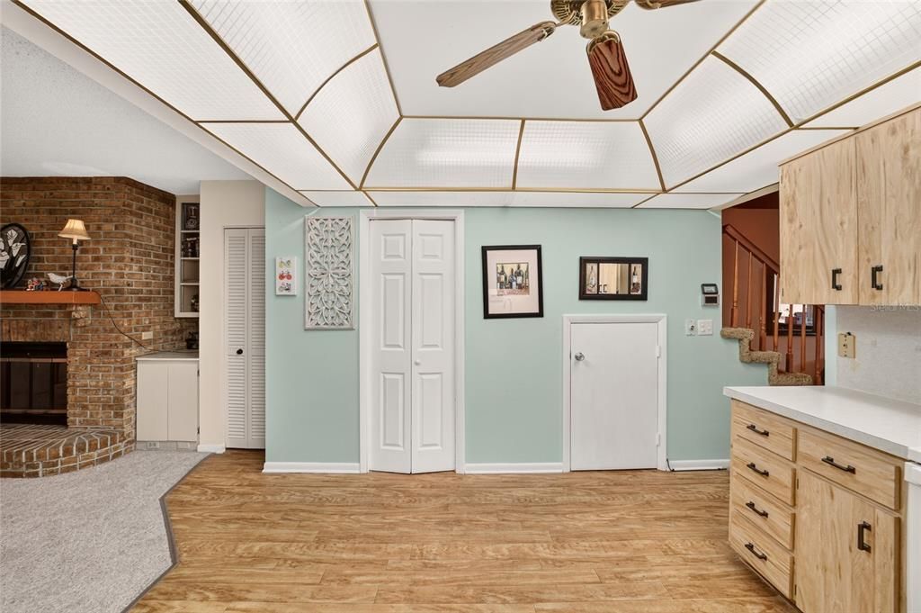 For Sale: $135,000 (2 beds, 2 baths, 1908 Square Feet)