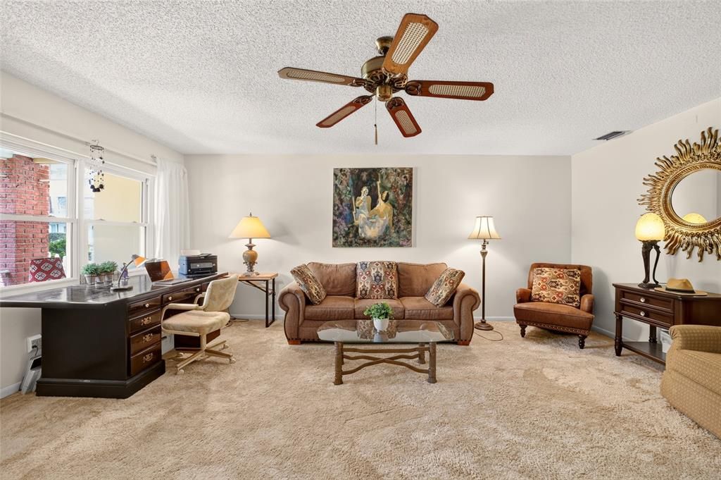 For Sale: $135,000 (2 beds, 2 baths, 1908 Square Feet)