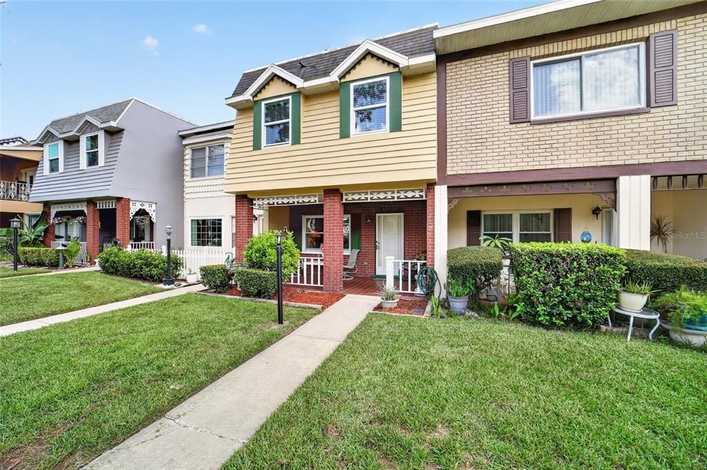 For Sale: $135,000 (2 beds, 2 baths, 1908 Square Feet)