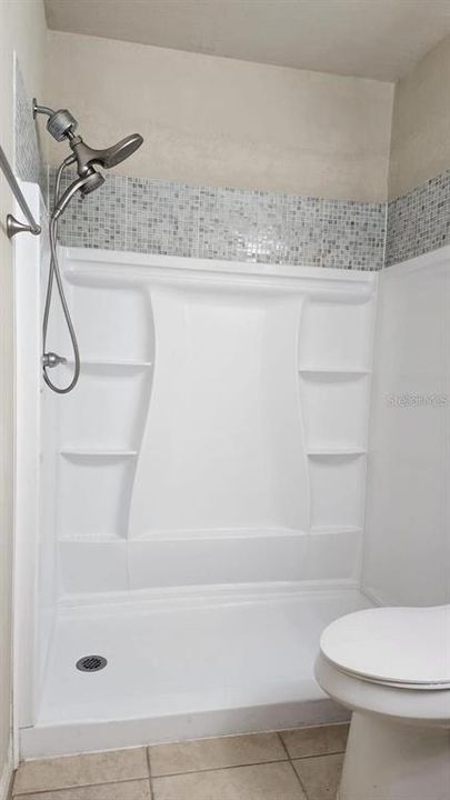В аренду: $1,500 (2 спален, 2 ванн, 829 Квадратных фут)