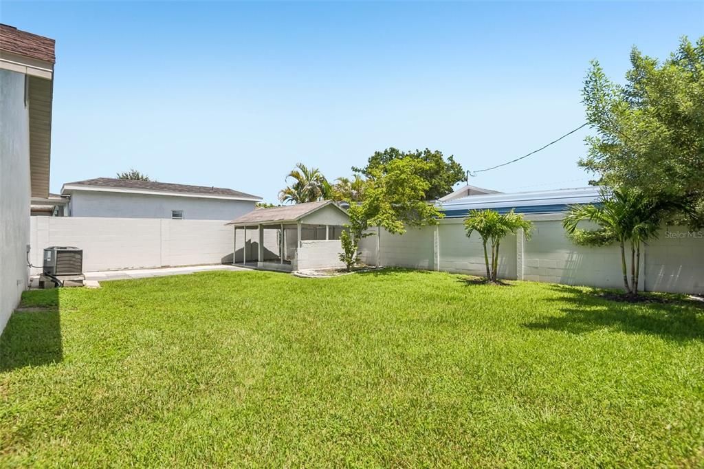 En Venta: $490,000 (3 camas, 2 baños, 1606 Pies cuadrados)