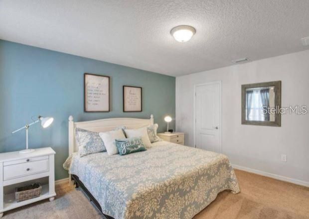 В аренду: $2,800 (4 спален, 3 ванн, 2102 Квадратных фут)