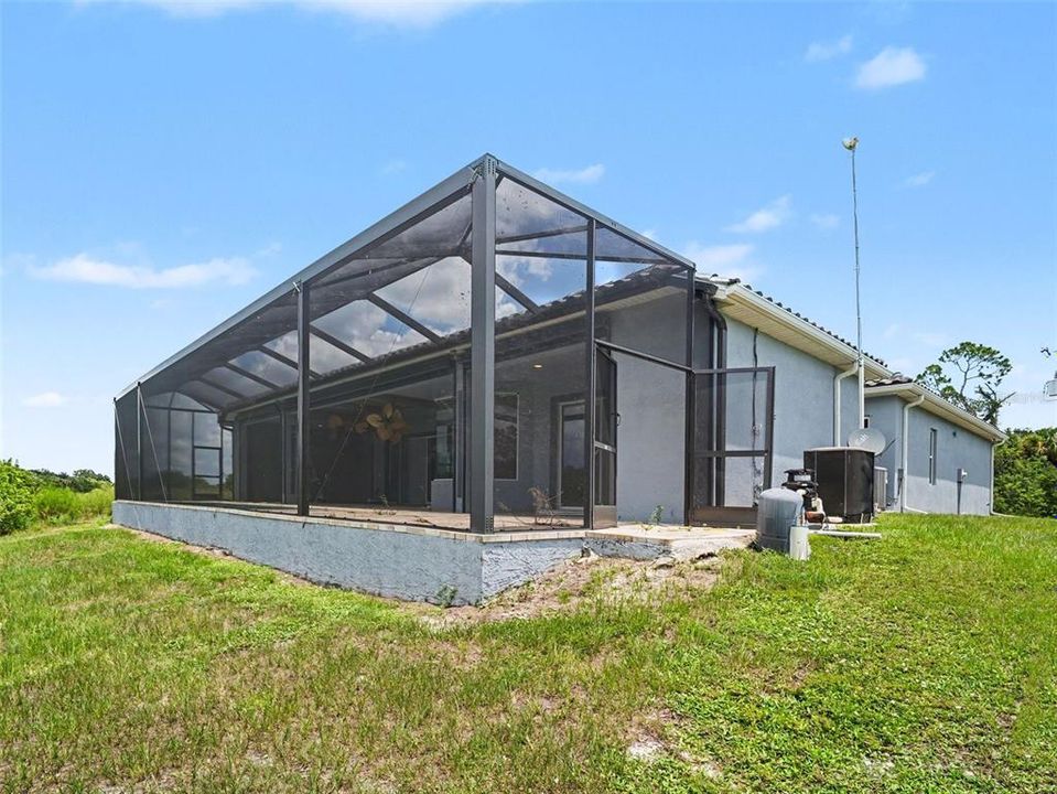 For Sale: $359,950 (3 beds, 2 baths, 2128 Square Feet)