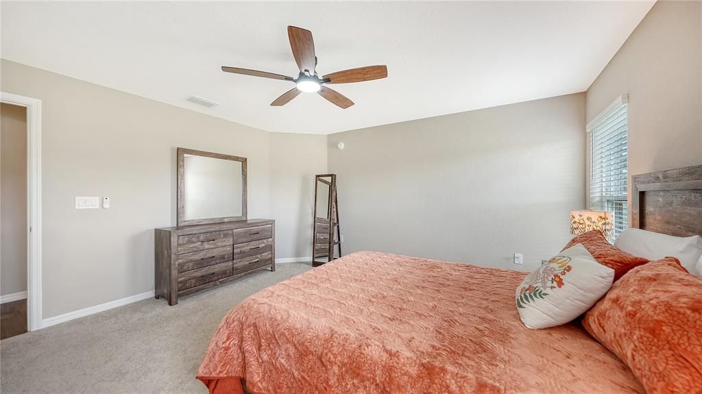En Venta: $359,900 (3 camas, 2 baños, 1546 Pies cuadrados)