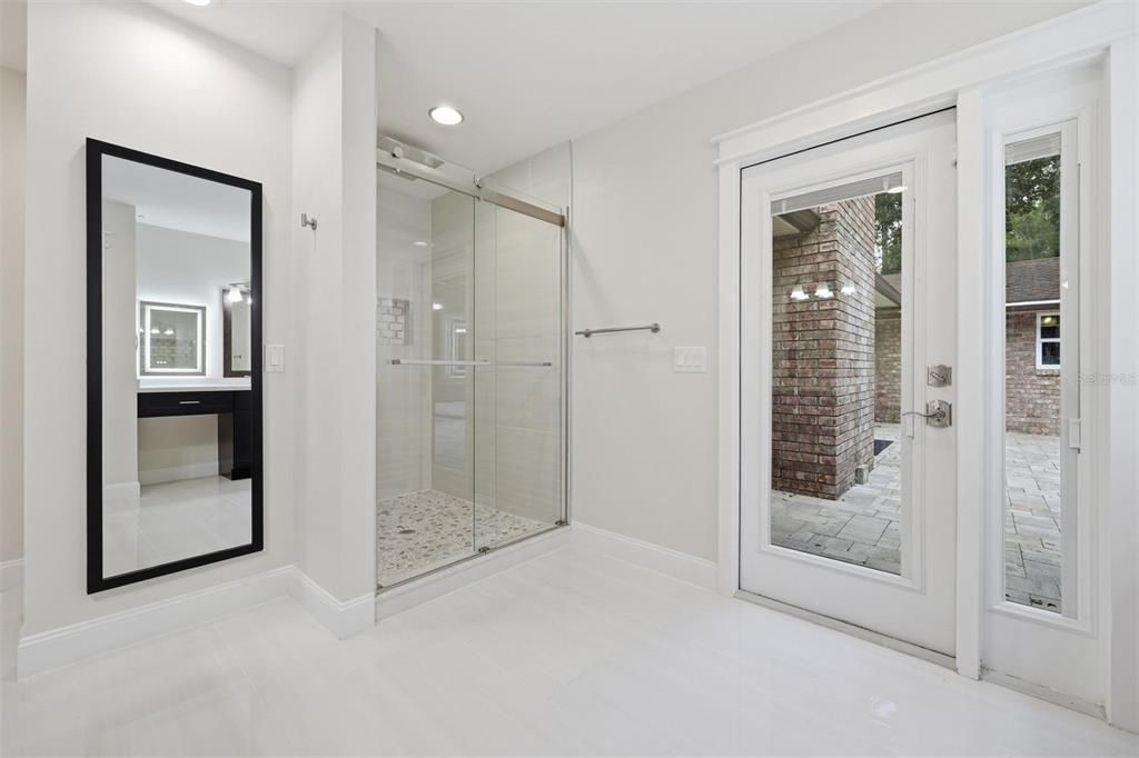 For Sale: $624,900 (5 beds, 3 baths, 2754 Square Feet)