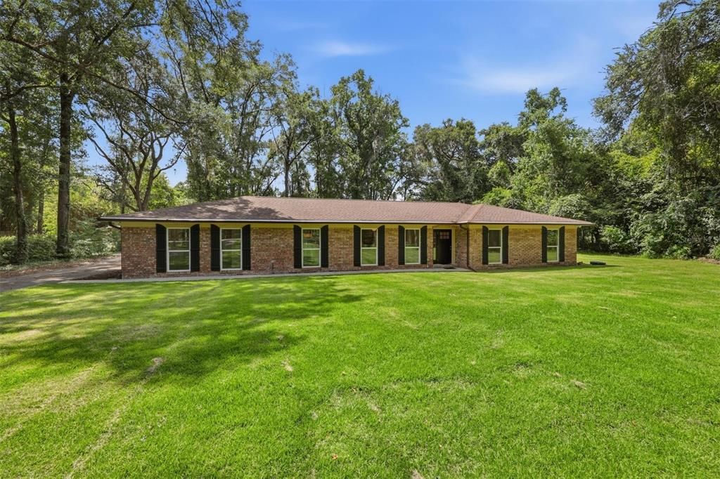 For Sale: $624,900 (5 beds, 3 baths, 2754 Square Feet)