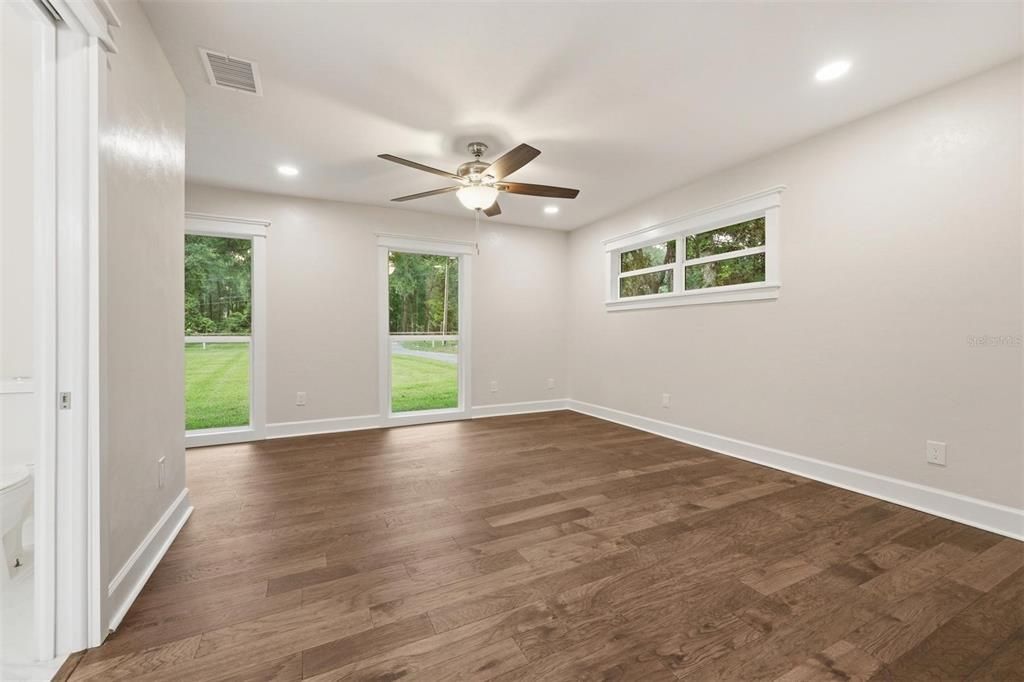 For Sale: $624,900 (5 beds, 3 baths, 2754 Square Feet)
