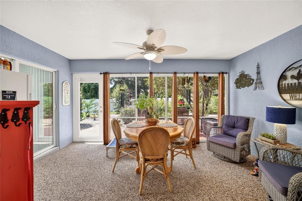 For Sale: $325,000 (3 beds, 2 baths, 1647 Square Feet)