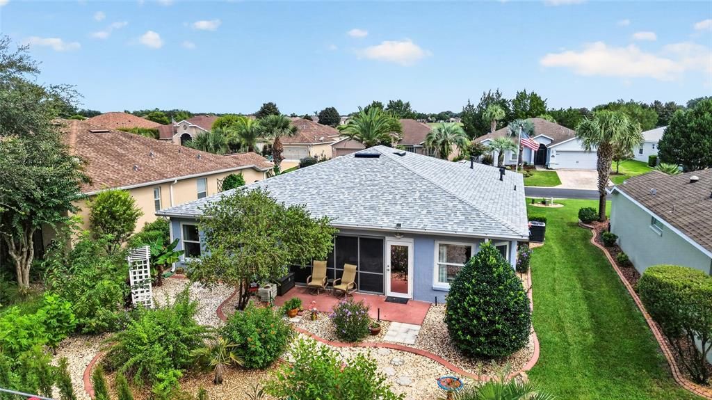 For Sale: $325,000 (3 beds, 2 baths, 1647 Square Feet)