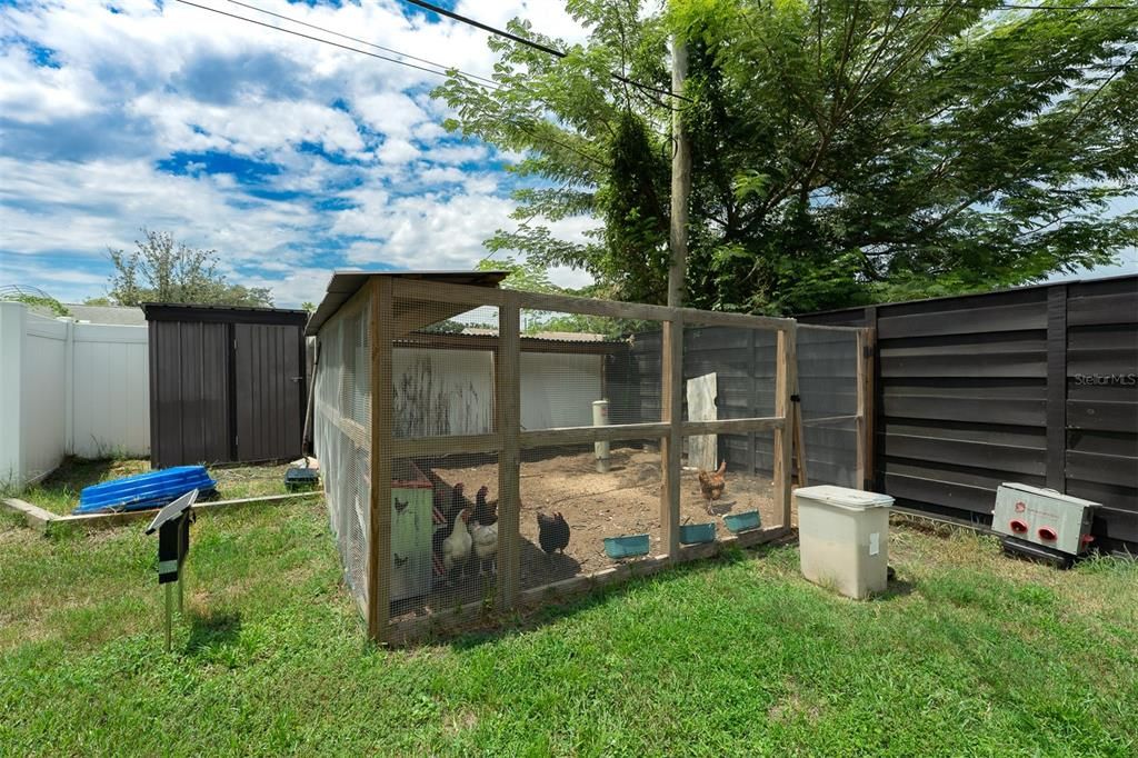 На продажу: $299,000 (3 спален, 2 ванн, 1235 Квадратных фут)