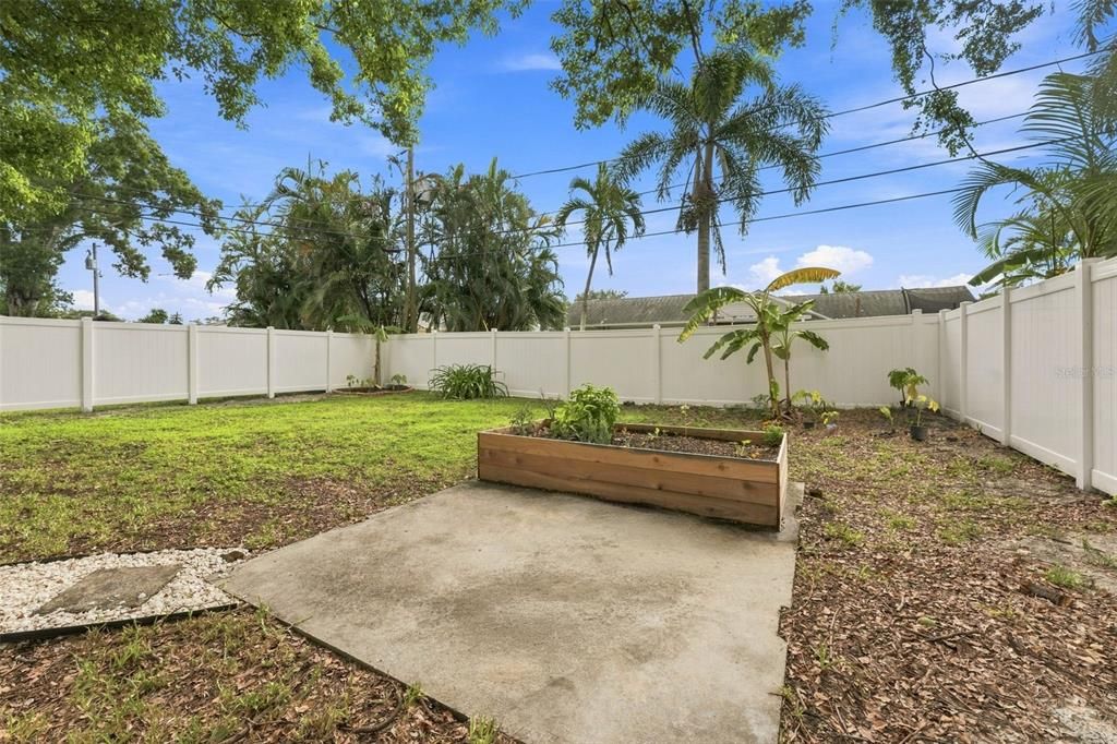 En Venta: $395,000 (2 camas, 1 baños, 832 Pies cuadrados)