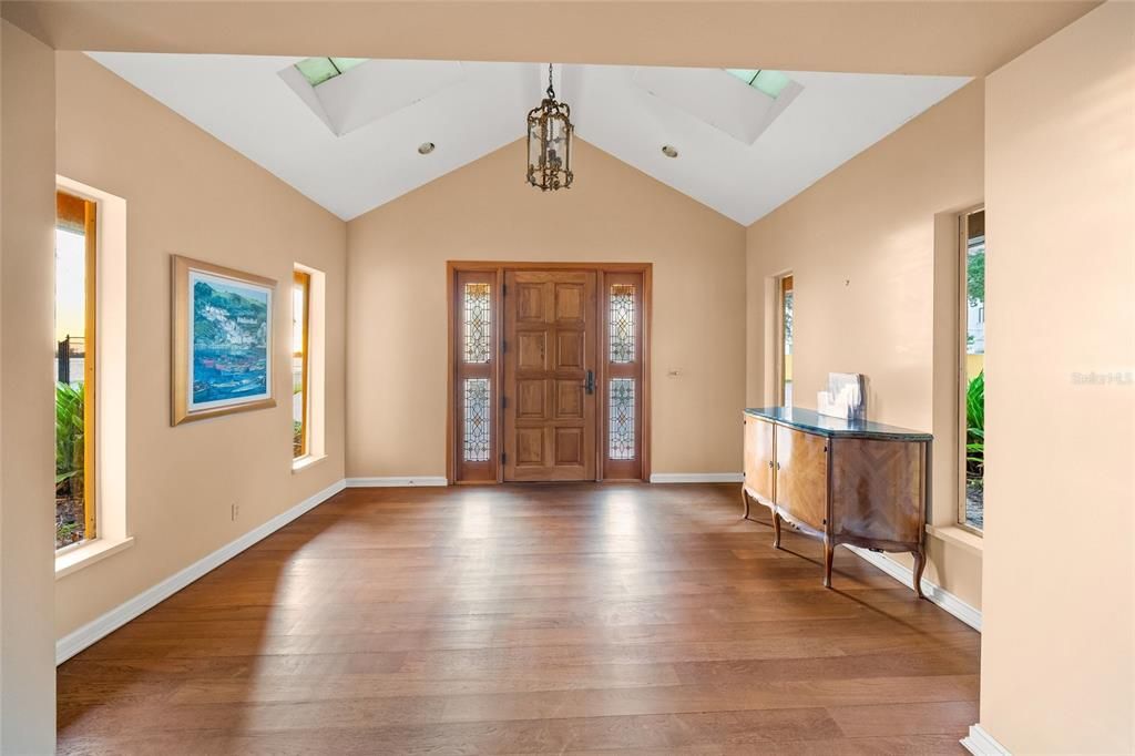 For Sale: $11,375,000 (4 beds, 6 baths, 10234 Square Feet)