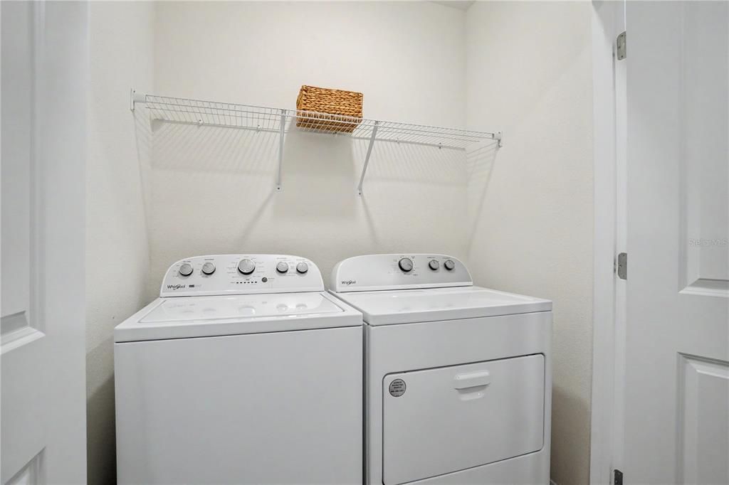 На продажу: $335,000 (3 спален, 2 ванн, 1673 Квадратных фут)