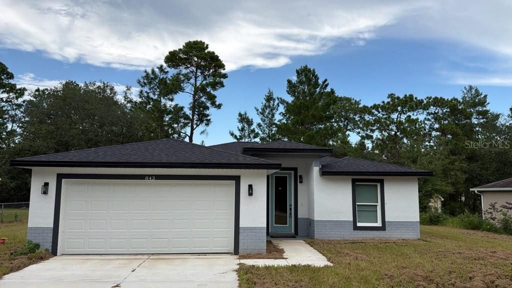For Sale: $257,000 (3 beds, 2 baths, 1411 Square Feet)