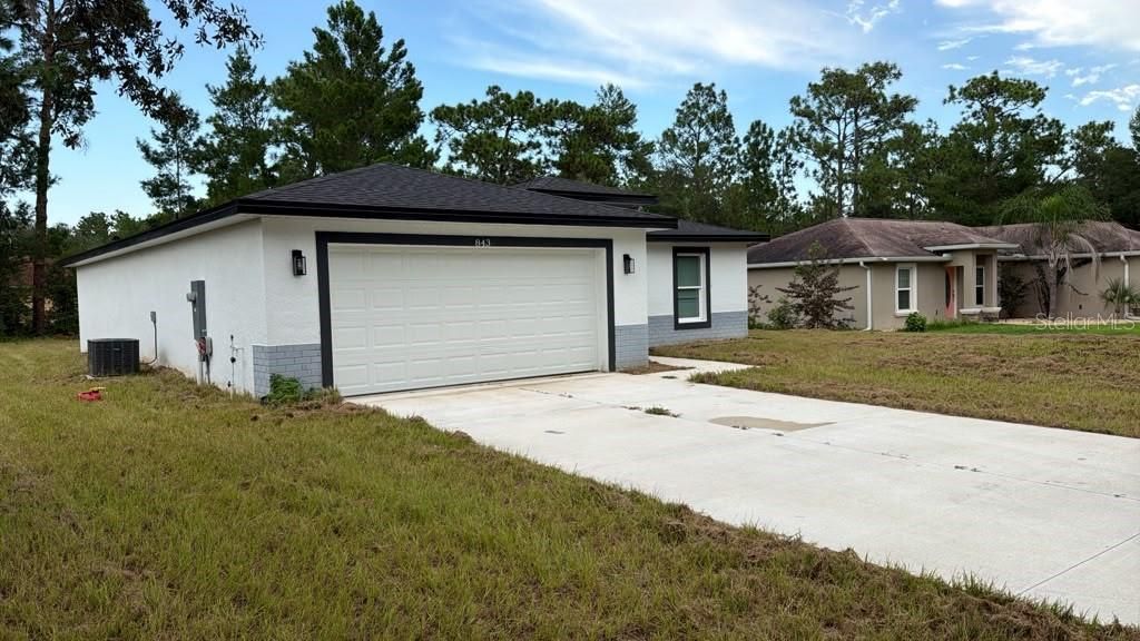 For Sale: $257,000 (3 beds, 2 baths, 1411 Square Feet)