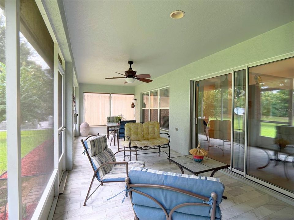 For Sale: $279,000 (3 beds, 2 baths, 1593 Square Feet)
