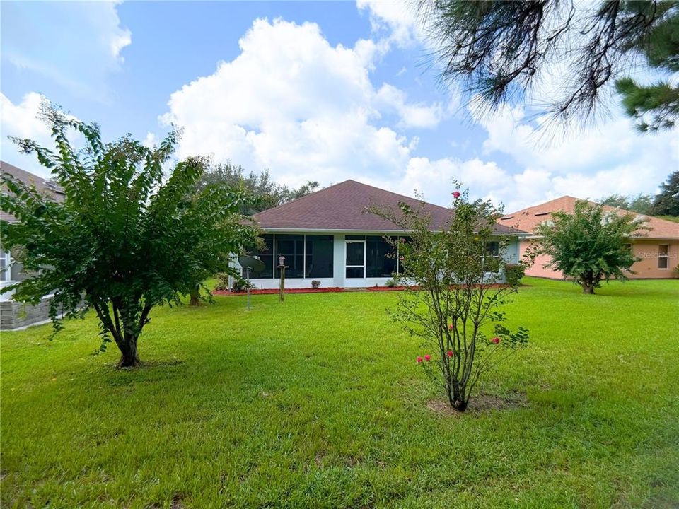 For Sale: $279,000 (3 beds, 2 baths, 1593 Square Feet)