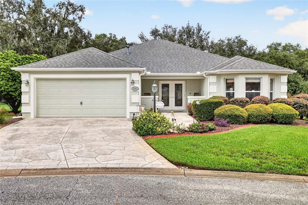 For Sale: $475,000 (2 beds, 2 baths, 1824 Square Feet)