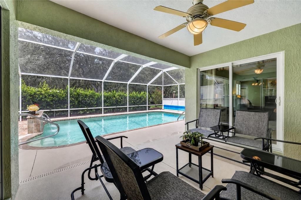 For Sale: $475,000 (2 beds, 2 baths, 1824 Square Feet)
