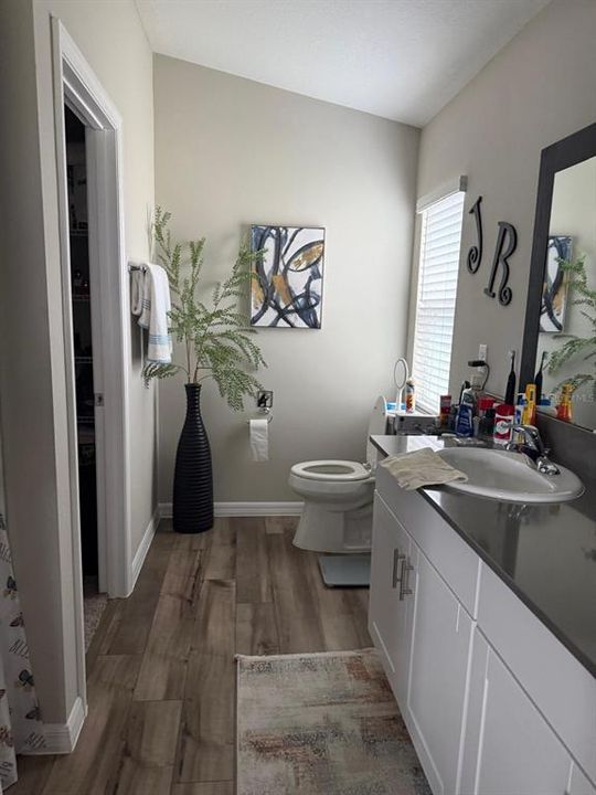 For Sale: $362,000 (3 beds, 2 baths, 1615 Square Feet)