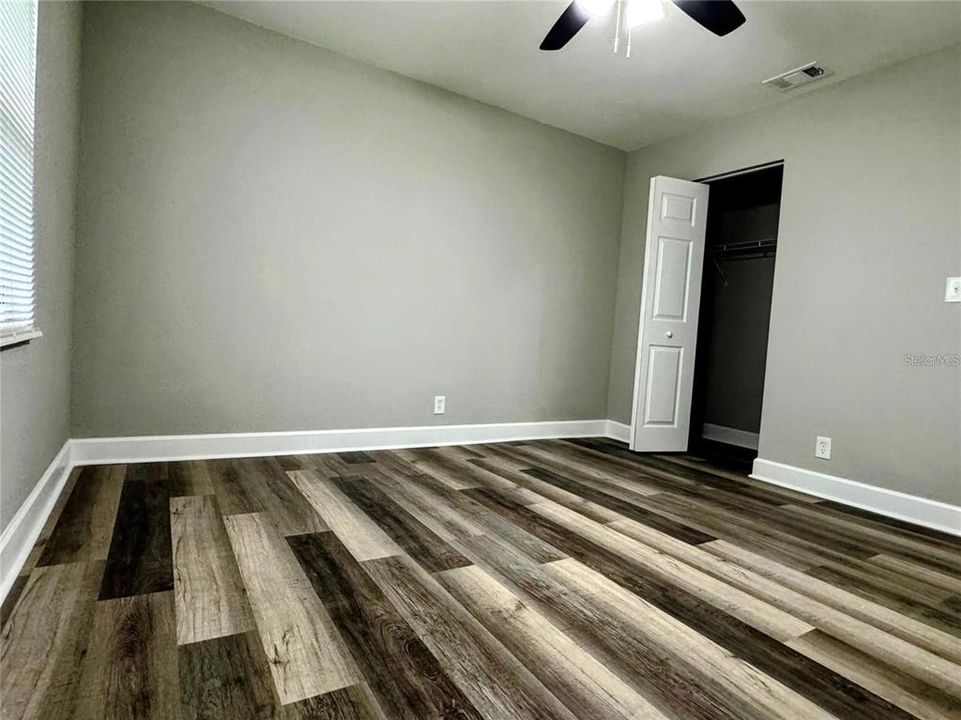 For Rent: $1,700 (3 beds, 2 baths, 1305 Square Feet)