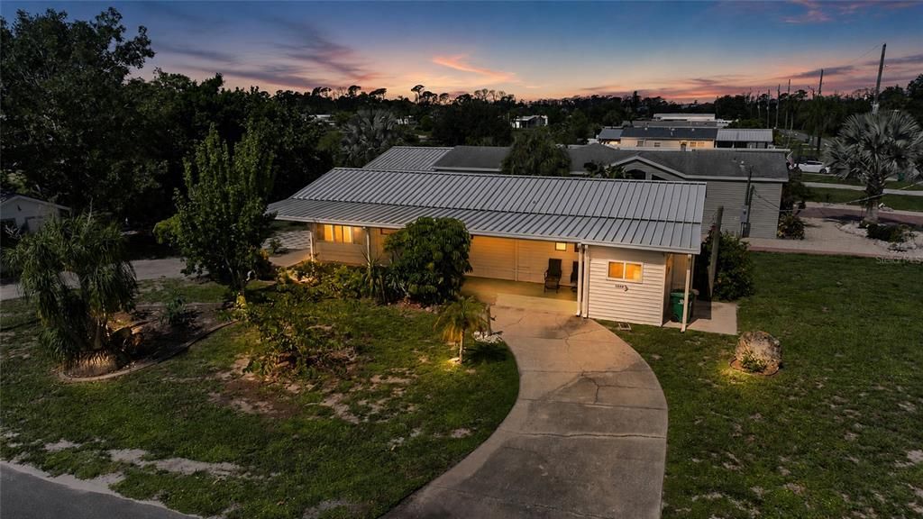 For Sale: $179,000 (2 beds, 2 baths, 1286 Square Feet)