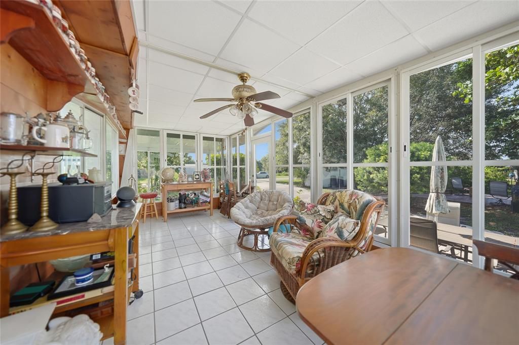 For Sale: $179,000 (2 beds, 2 baths, 1286 Square Feet)