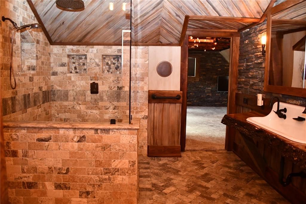 На продажу: $749,900 (4 спален, 3 ванн, 3096 Квадратных фут)