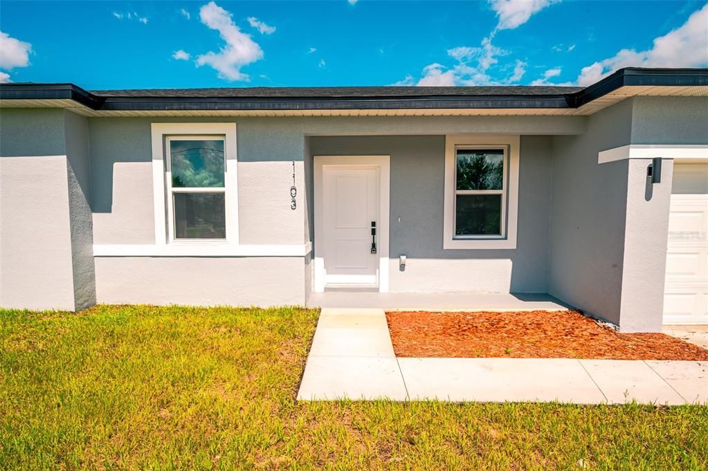For Sale: $334,900 (4 beds, 2 baths, 1623 Square Feet)