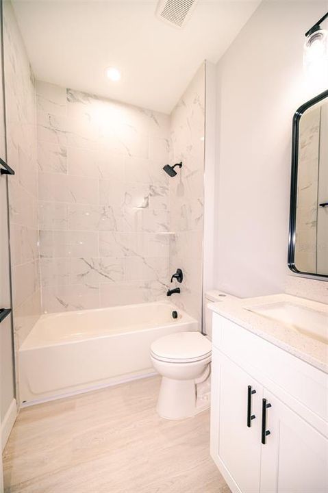 For Sale: $334,900 (4 beds, 2 baths, 1623 Square Feet)