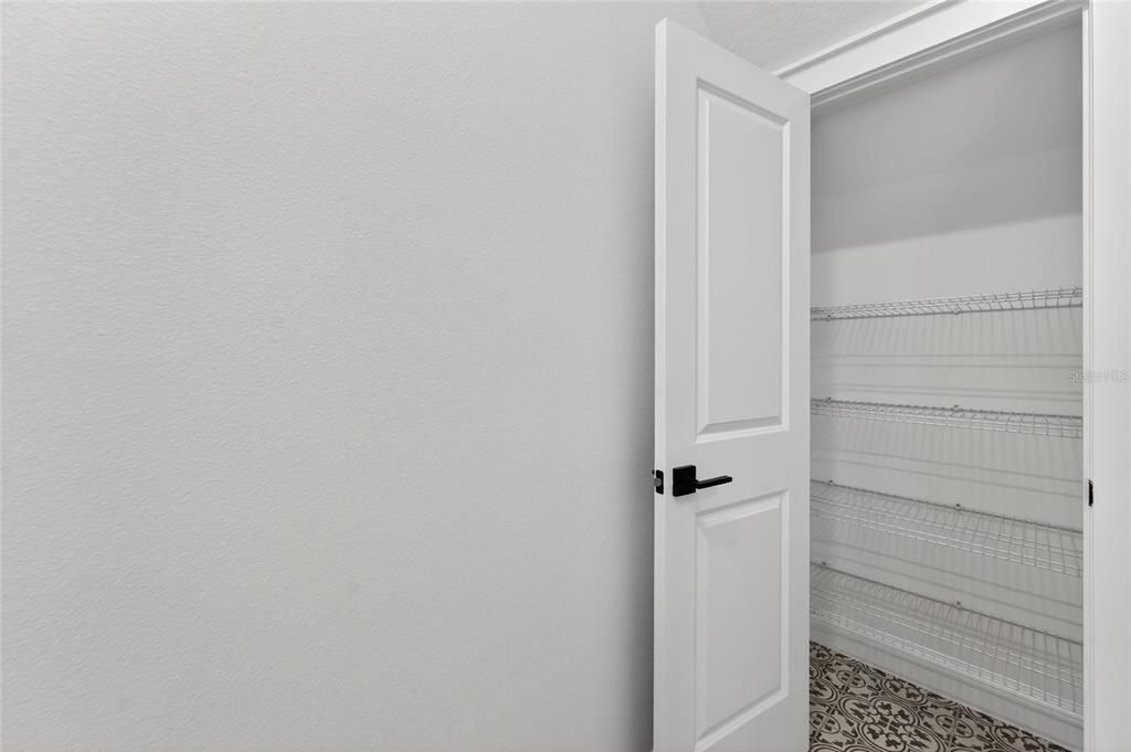 En Renta: $3,600 (4 camas, 3 baños, 2686 Pies cuadrados)