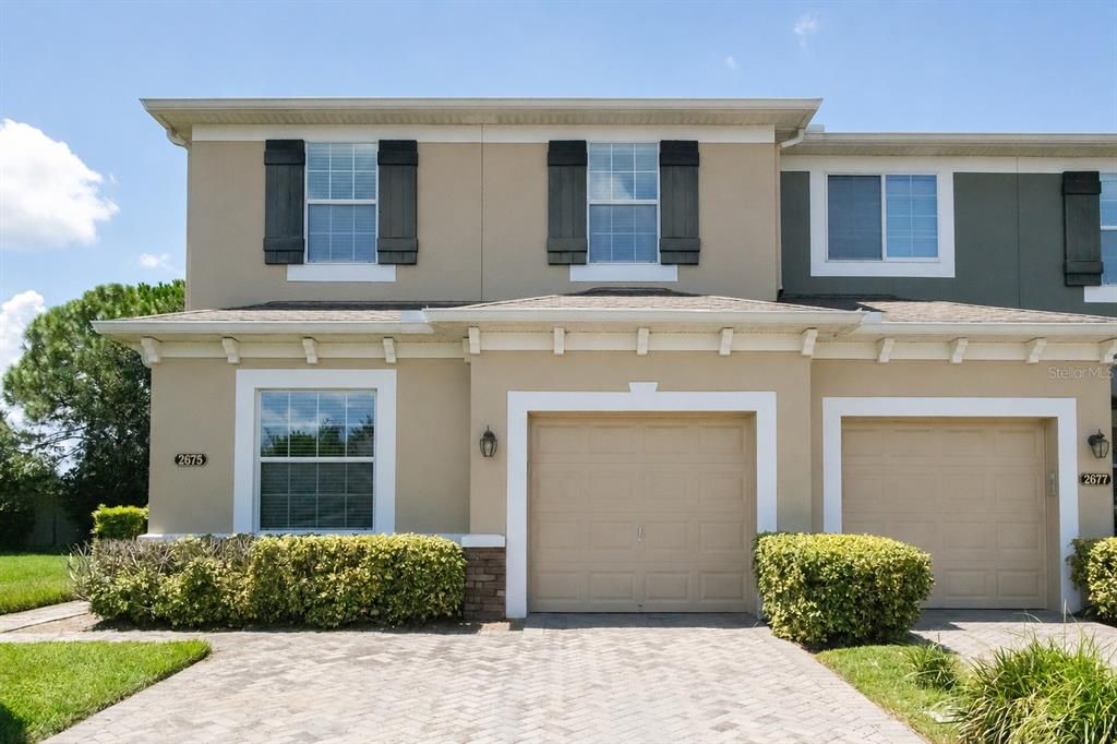 For Sale: $358,900 (3 beds, 3 baths, 1752 Square Feet)